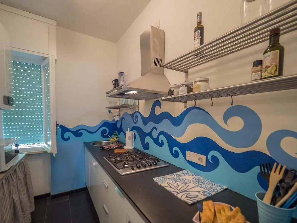 Sciacchetrà Ground Floor Apartment with AC Monterosso al Mare Italië