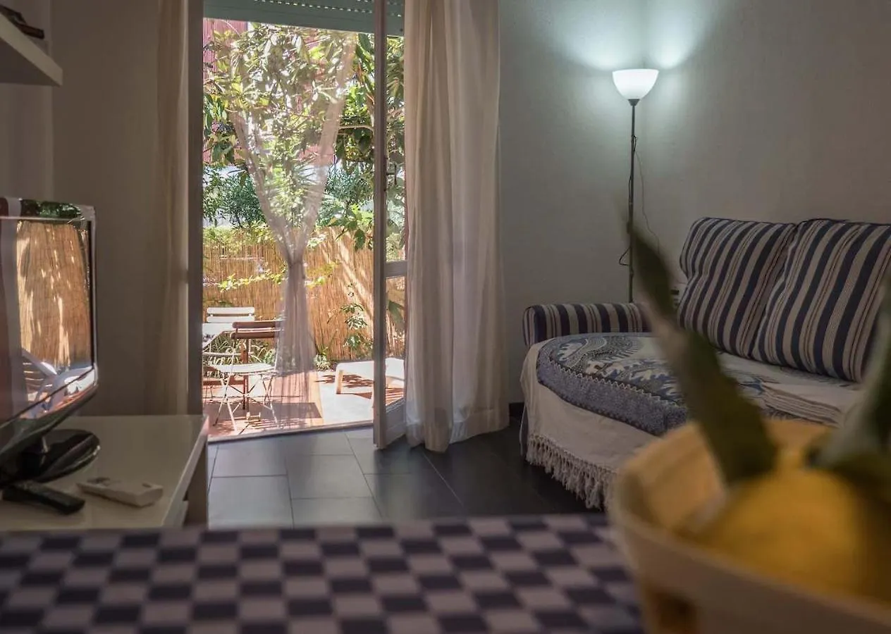 Sciacchetra Ground Floor Apartment With Ac Monterosso al Mare