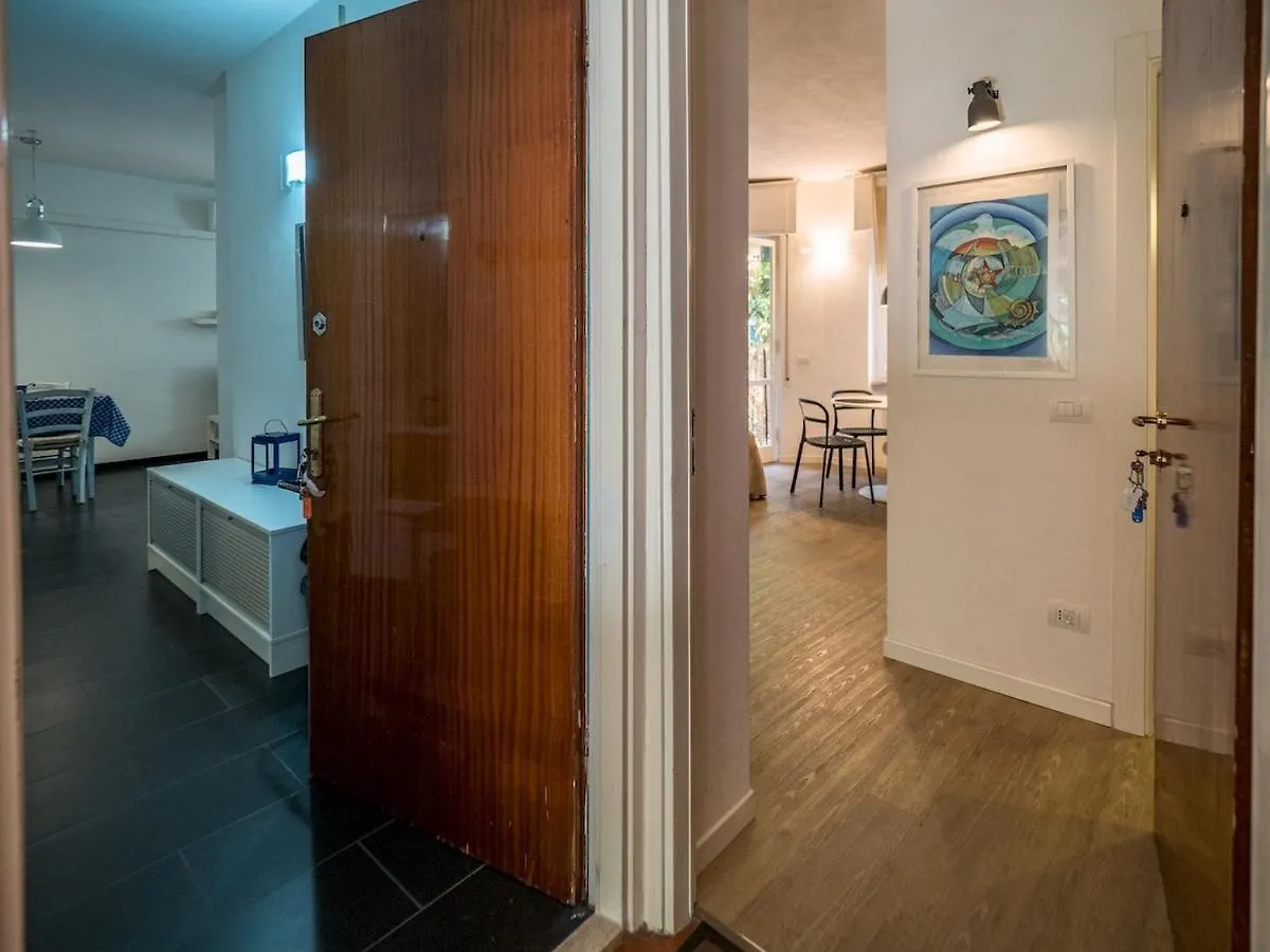 Sciacchetra Ground Floor Apartment With Ac Monterosso al Mare